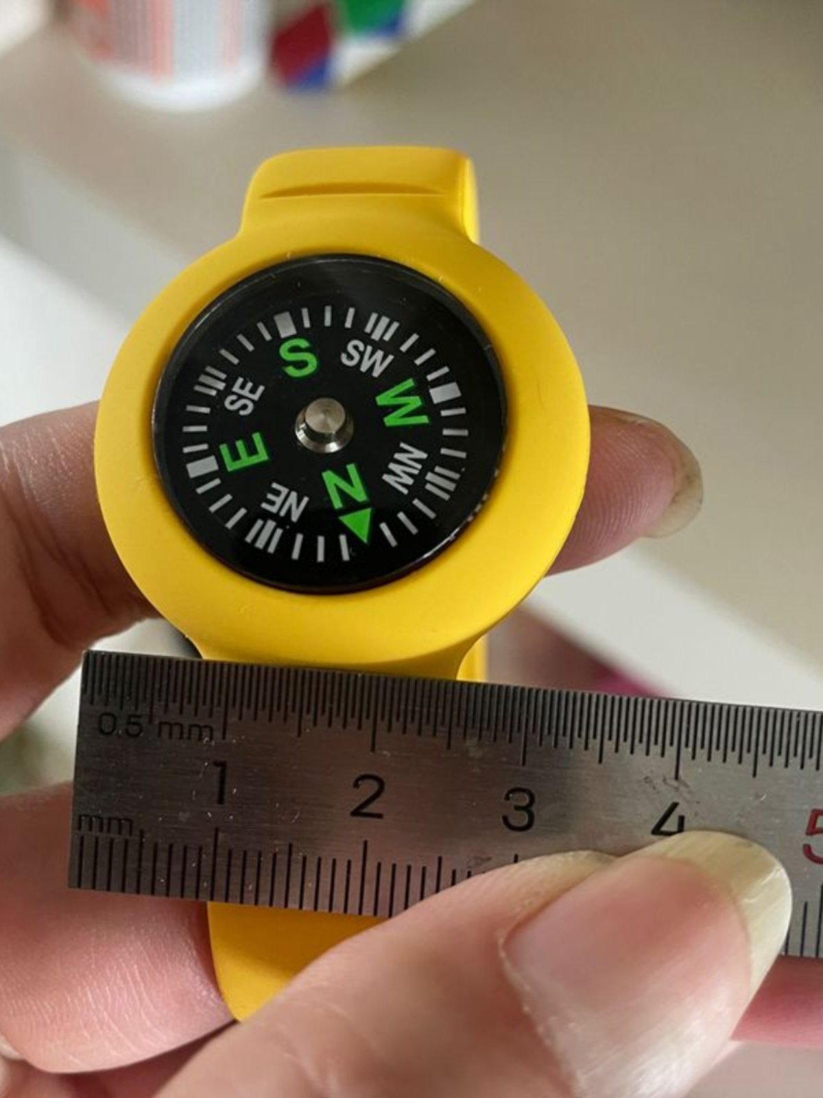 An out-of-the-house navigator watch guide to children's wristwatches on the RV