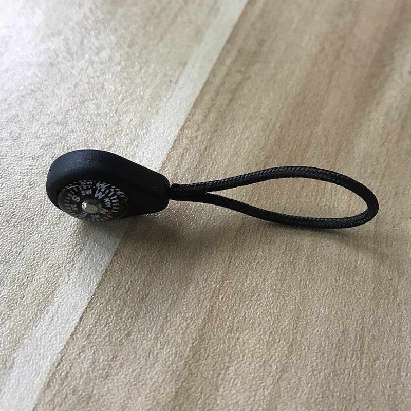 12mm mini-lined hand-held needle-coding fittings outside point to a small event gift from a black pin in the north