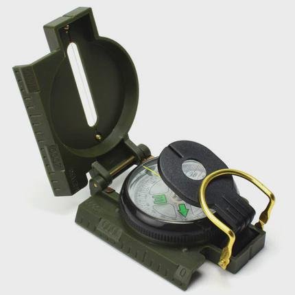 A waterproof night-light compass points to a compass in a multi-purpose, multi-utilized United States car