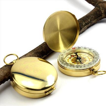 A waterproof night-light compass points to a compass in a multi-purpose, multi-utilized United States car
