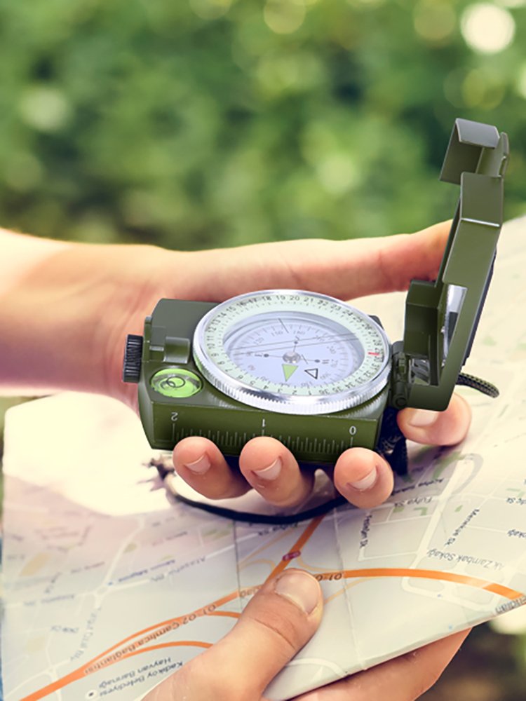 Multi-purpose, high-precision compasses for children travelling to school in the open