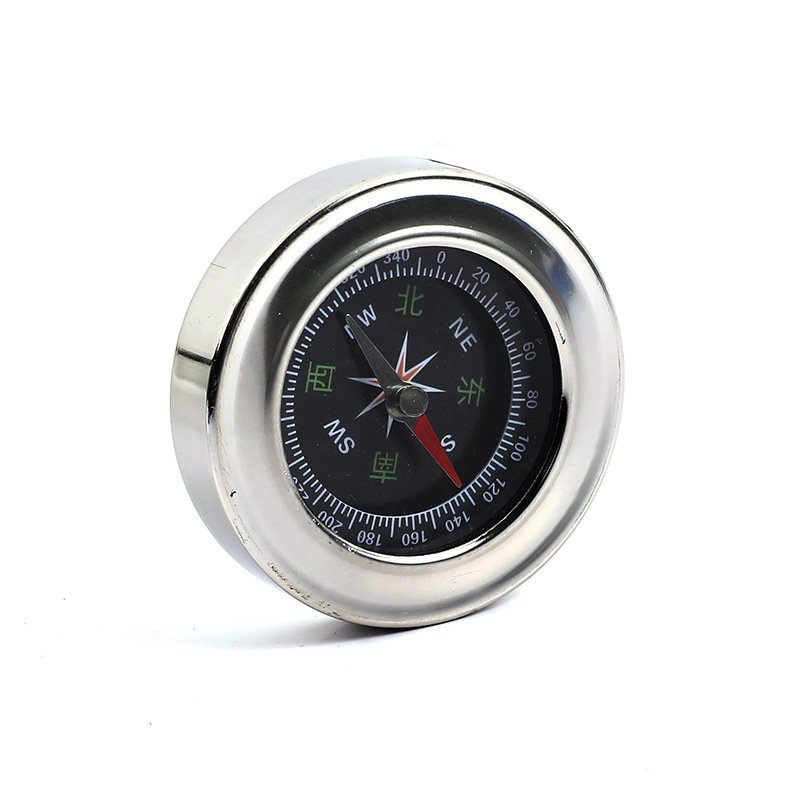 The compass is outdoors and mini-cars are used to point to the multifunctional climber for adult and child students of the northern compass