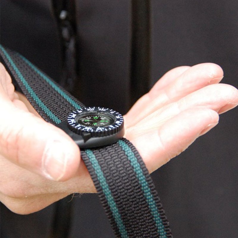 The submersible computer watch is a 60-metre-barrel mini-mountain watch