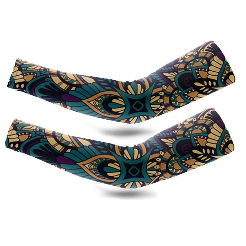 Outdoor sand-faced headscarves, desert-drive-drying, sunscreen-covered, man-and-man-woman dry-drive holster