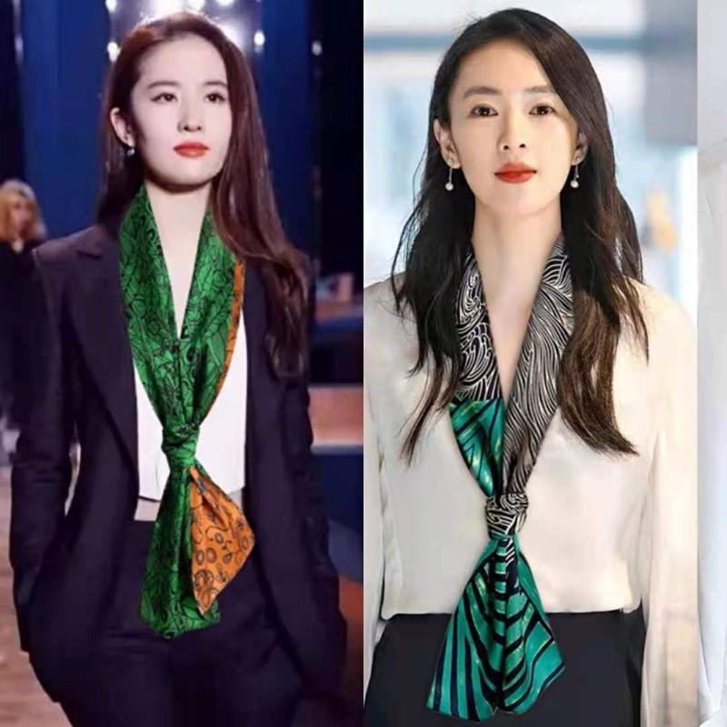 The small silk towel girl is a small, thin stripe of the winter scarf wave in Korea at spring and summer