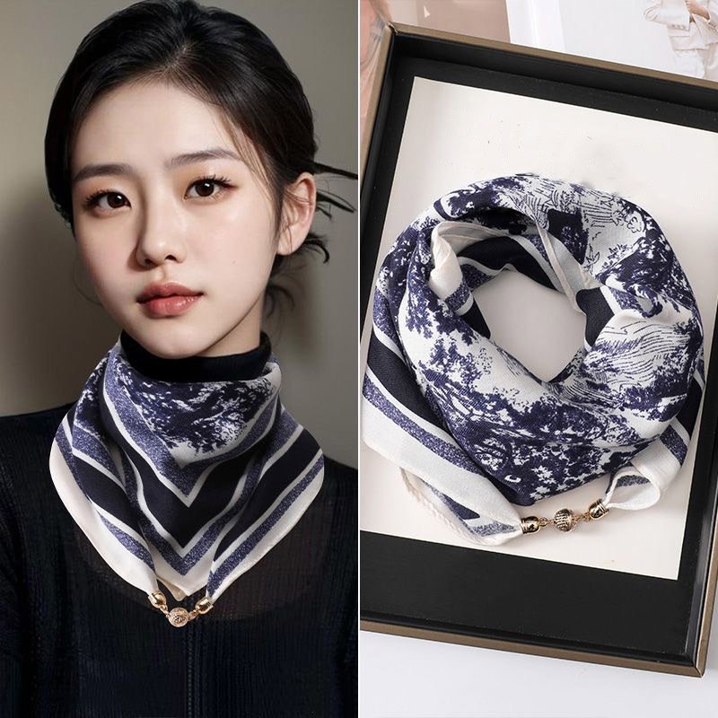 Magnetic triangulation neck-protected little scarf girl, 2024 new tampons in the autumn and winter