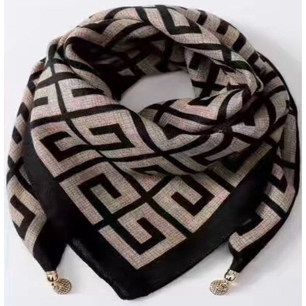 Magnetic triangulation neck-protected little scarf girl, 2024 new tampons in the autumn and winter