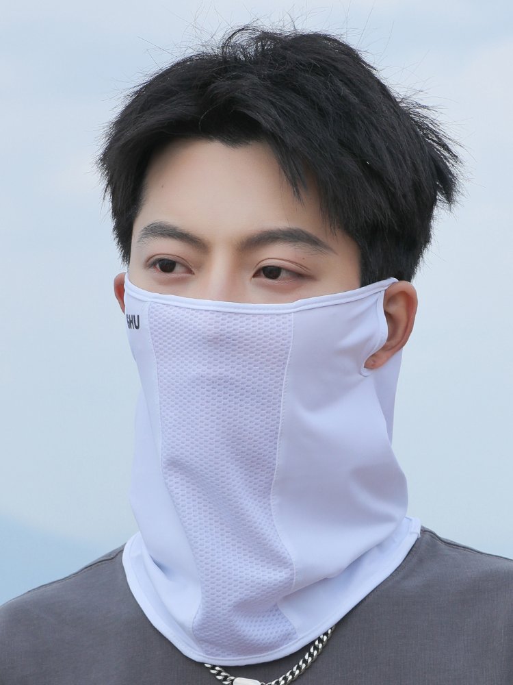 The sunscreen mask for the summer ice turban and the cycling of the neck. Fish mountain tourism