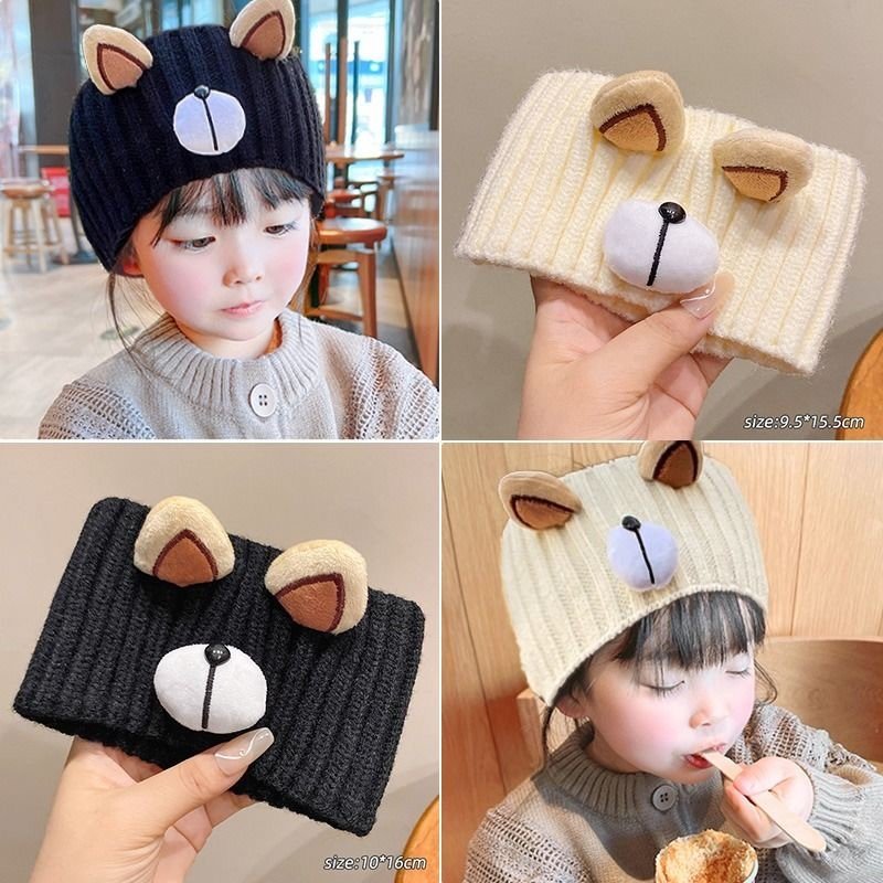 New 2024 for a girl with a emptiness hat on her knitting head in the autumn and winter