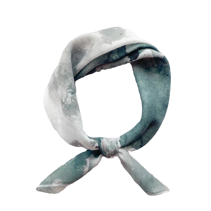 The Korean version of the turban with the silk turban on it