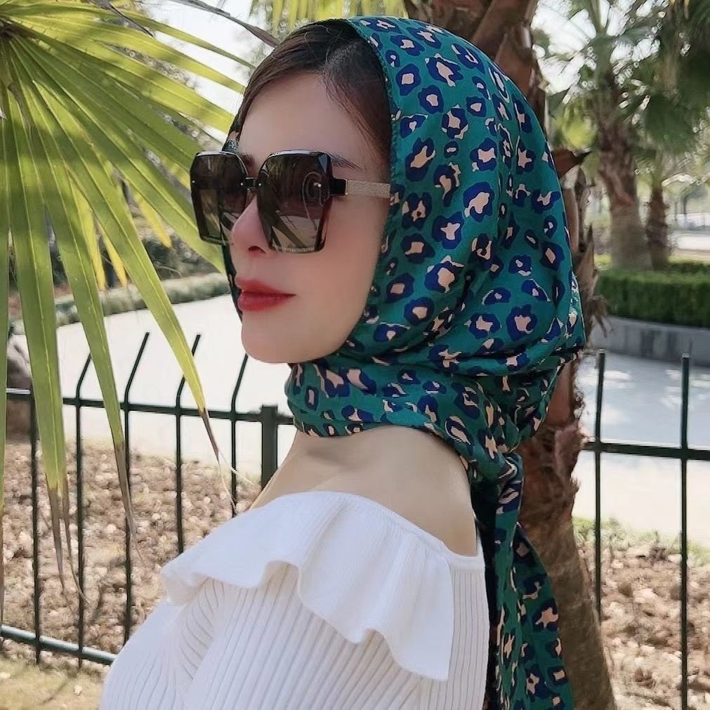 A new 2024 turban with a hat and a turban