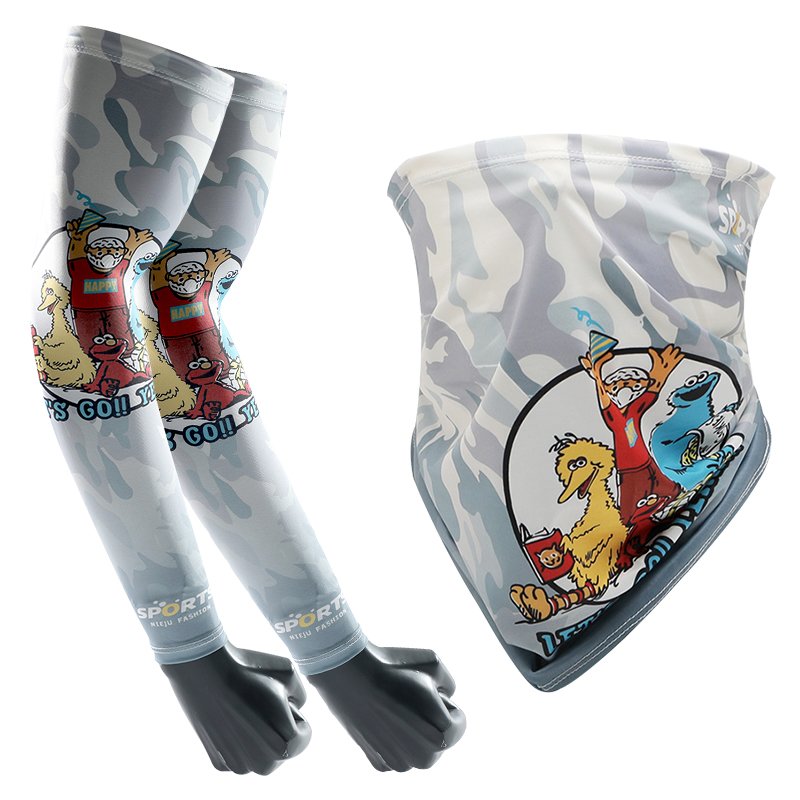 Two sunscreens to ride a headscarf around an iced-sleeved man fishing outside a mountain towel