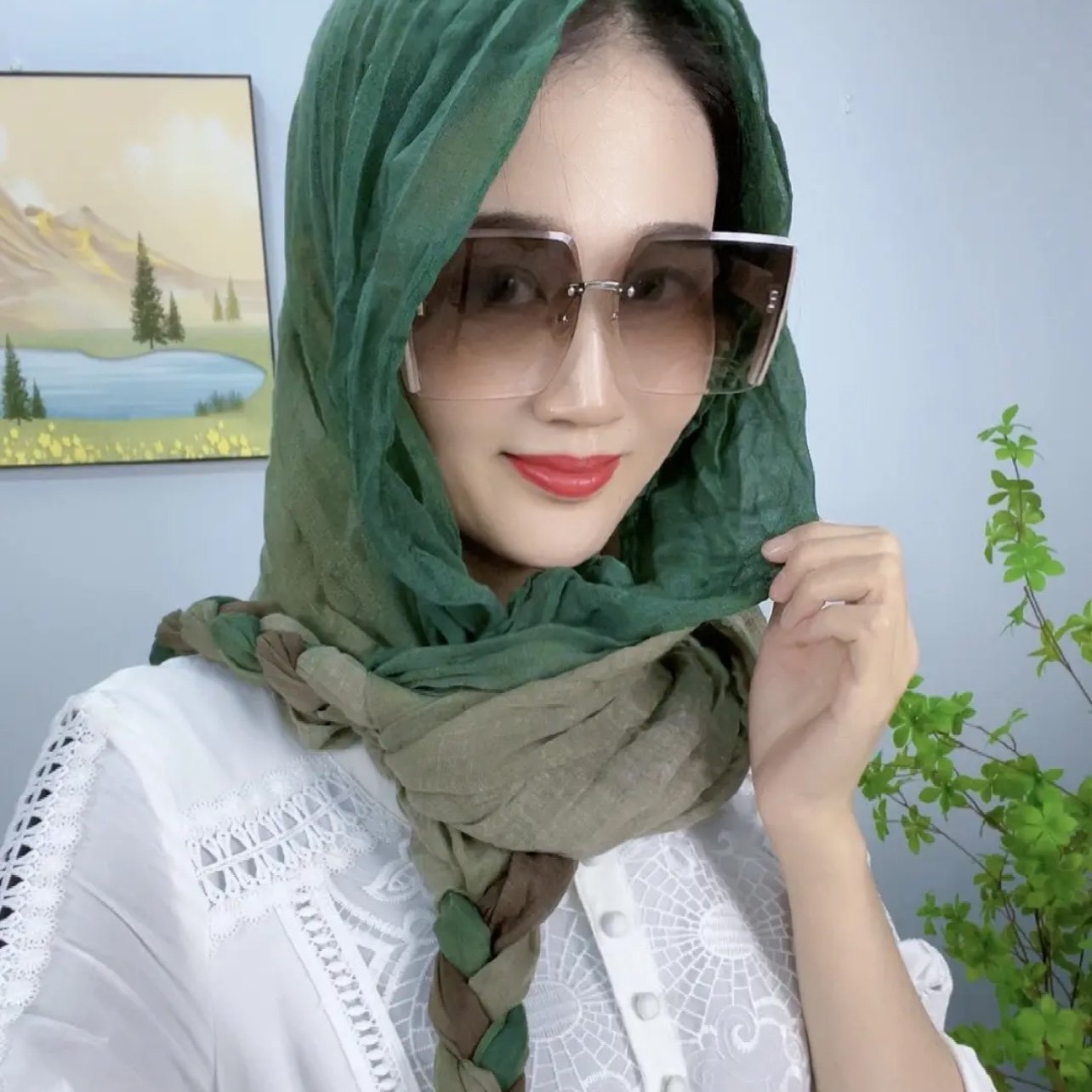 The turban is sun-proof and turban-sun-covered