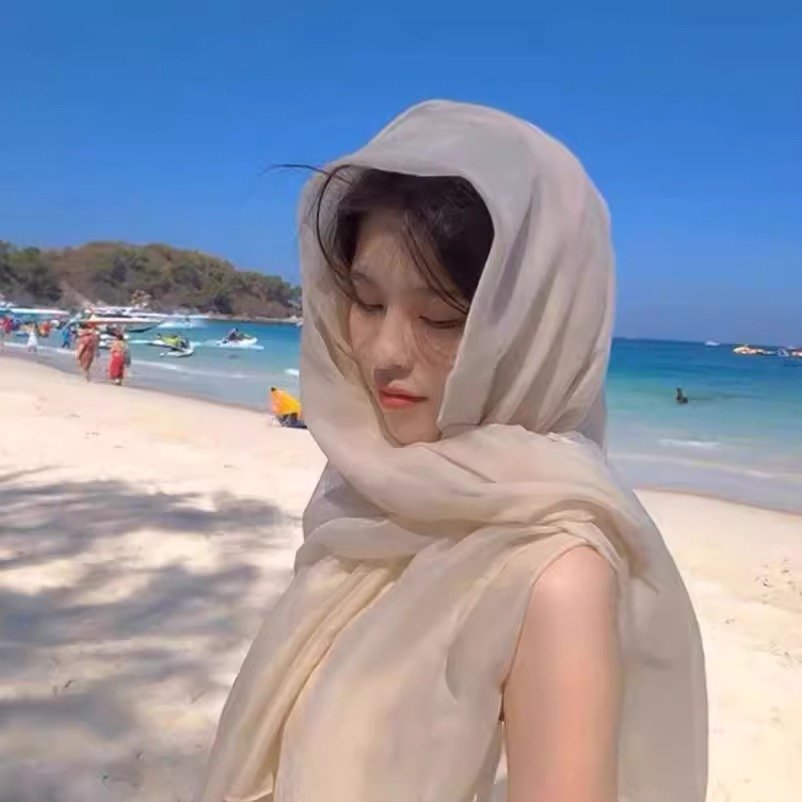 Scarves are super-tan-protective