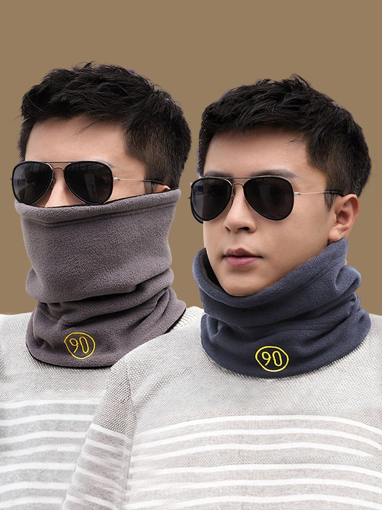 A velvet mask for the protection of the cervical vertebrae