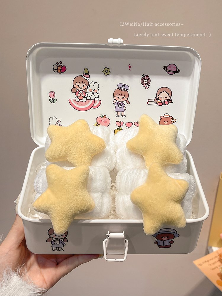 Fluffy stars wash their wrists with their children's wet and waterproof sleeves and adult wet-proof cuffs