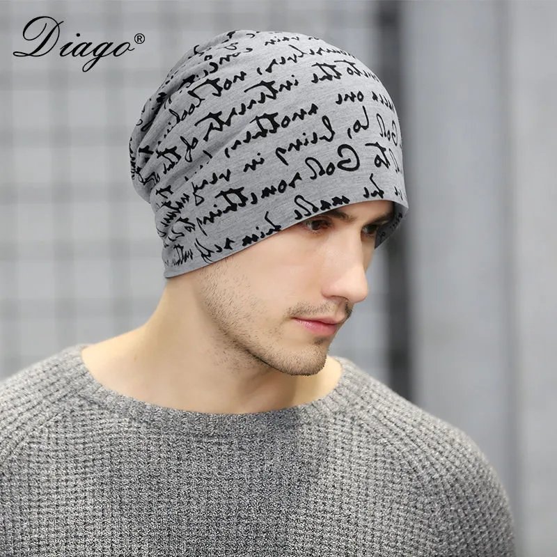 The Korean twilight cap and the male and the female caps are daft in the summer and winter