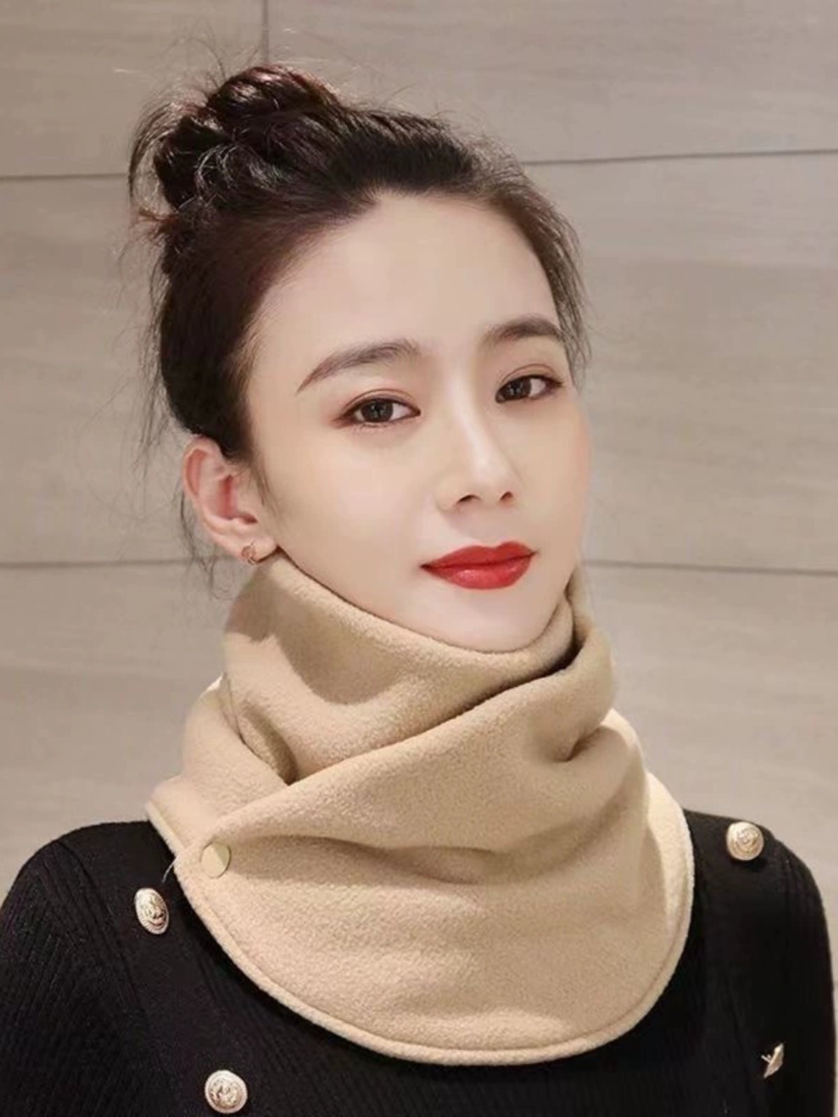 Warm-covered necks and necks for men and women in the autumn and autumn