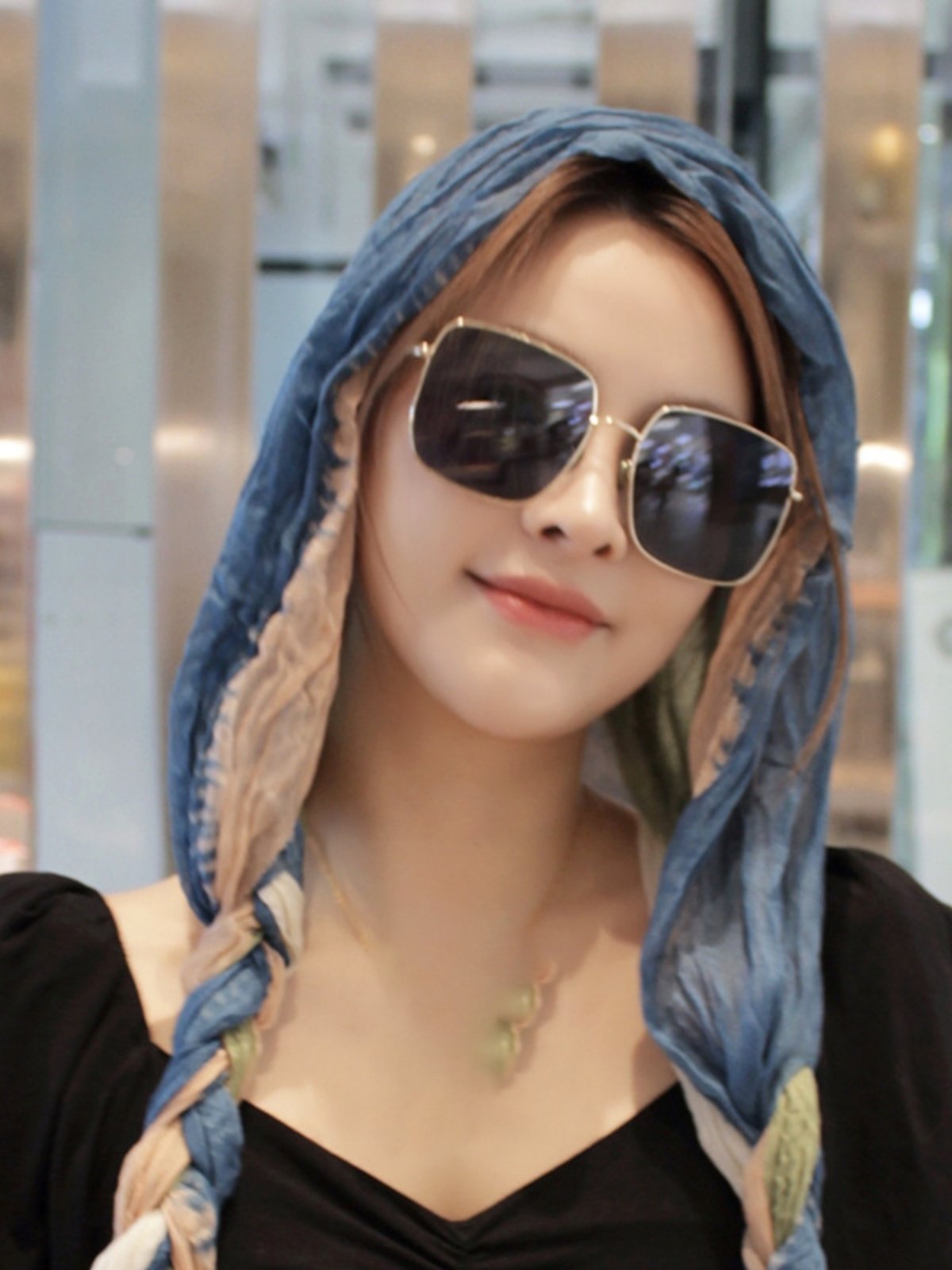 A tan-proof, tan-skinned turban scarf for a girl with a hair-cap and a turban