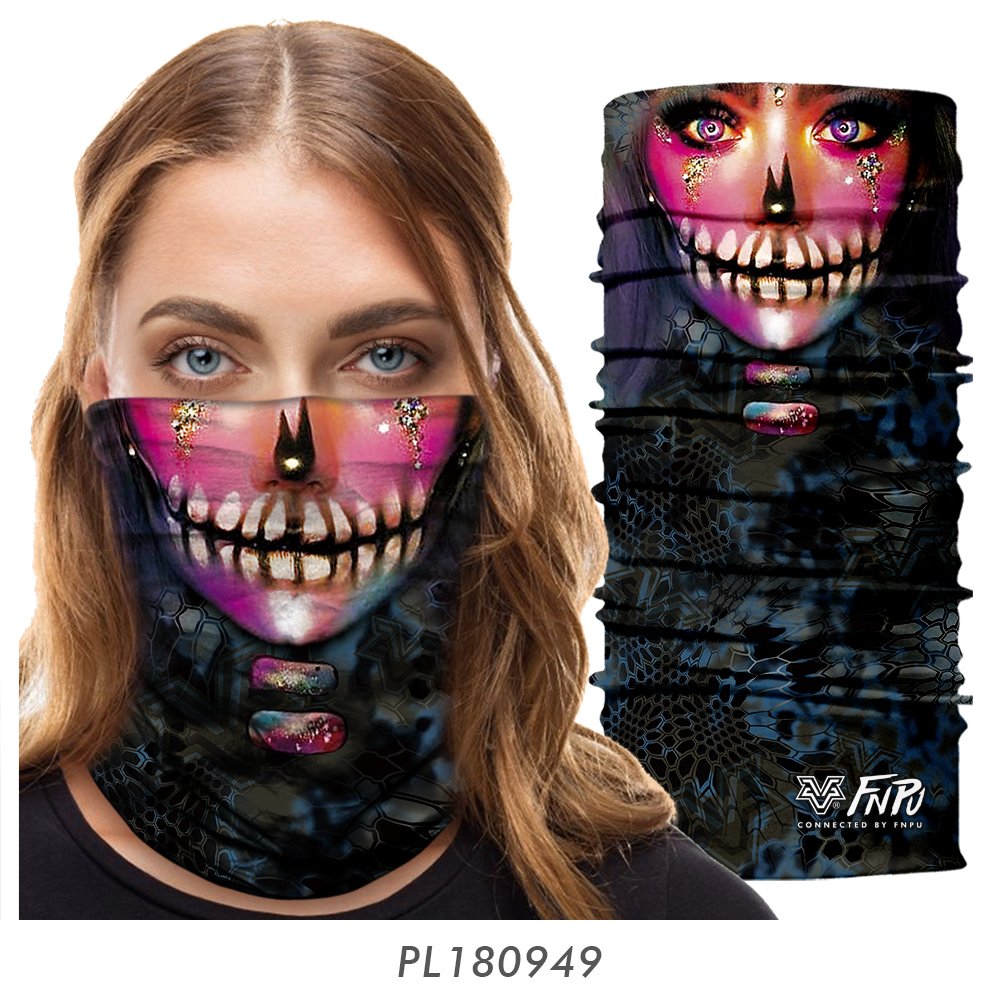 THE WITCH TATTOOED A SAND-PROOF HOOD AROUND A 3D MAGIC TURBAN