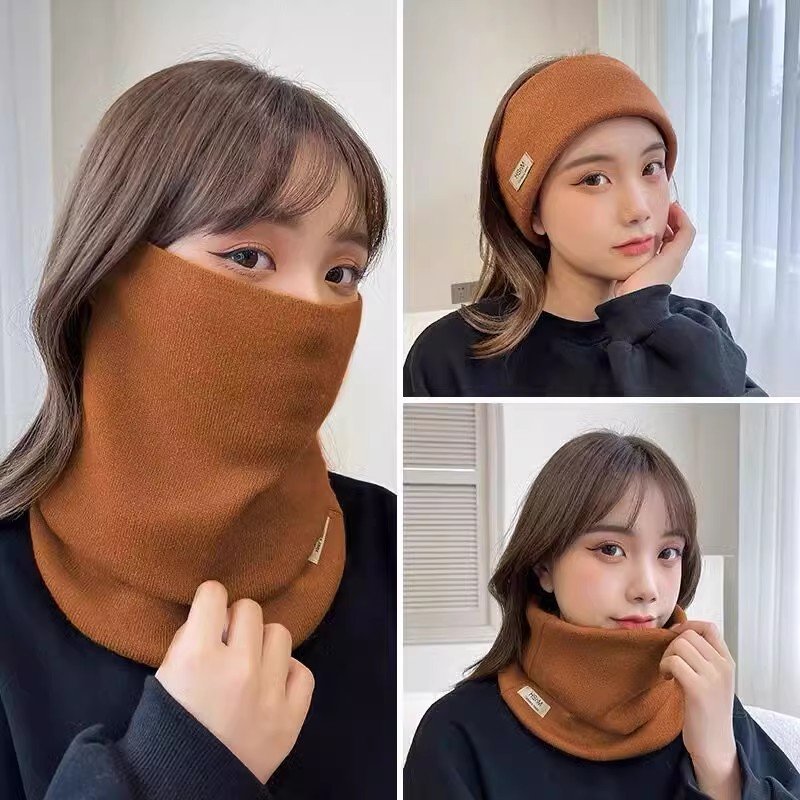The turban changes when a woman riding a face mask wears a warm ear in the autumn and winter