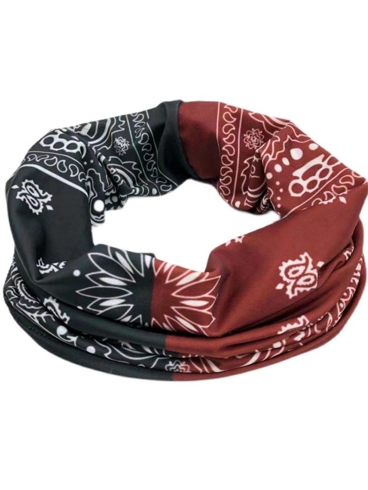 AN OUTDOOR MOTORCYCLE RIDE WITH A SUNSCREEN 3D MAGIC TURBAN AROUND THE AIR-SKULL MASK