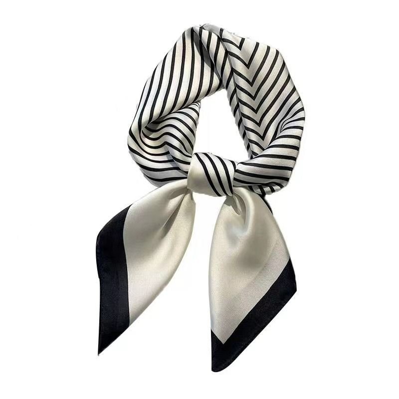 Hangzhou Silk Maiden Summer Shoes with seven colour-colored scarfs