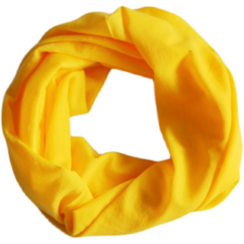 A tan-proof tan tan with a turban-dry-dry-dry-turban mask around the face of a tan mask