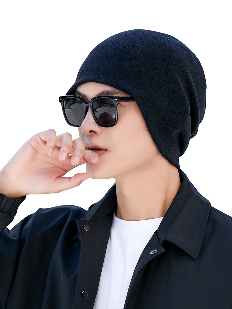 He's got a cold-covered neck and wind turban on his electric hood