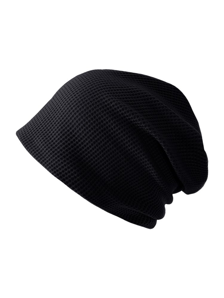 ♪ Black caps, new caps ♪