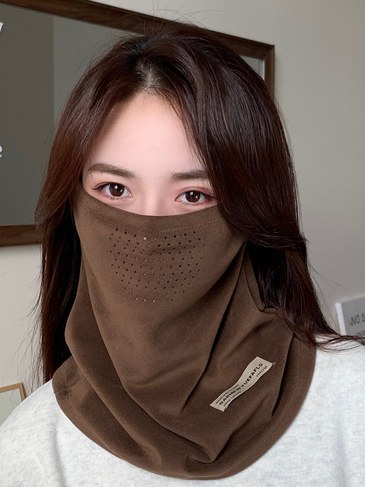 A new 2024 for Ms. Shaft in autumn and winter. Ski protection face