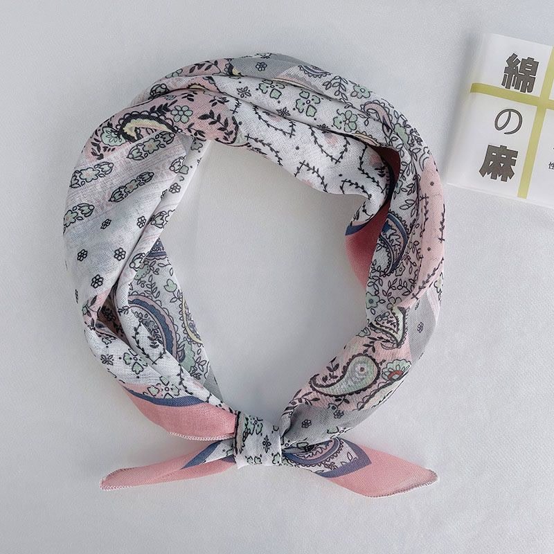 a new version of the plaster turban of cashew nuts, 58x58, air-conditioning room, neck scarf