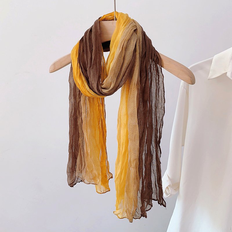 The new 2024 cotton turban girl's retrospect has a long shawl, wrinkled spring fall to keep her neck warm