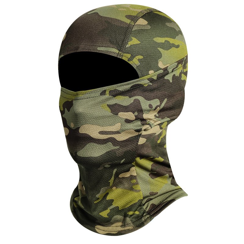 The sun-shielded dry sweat mask on a bonnet outside of the sun-dry-drive