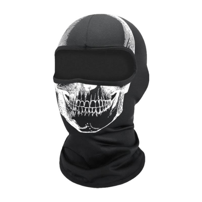 The man's sunscreen hood rides the hood of a motorcar with a summer air stamp around the mountain turban