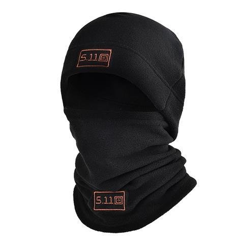 In the autumn and the winter, men and women are wearing a velvet-proof hood and a cold-proof ride with a warm head cap
