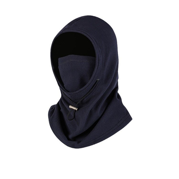 The snow-mountain bonnet warms its head in winter