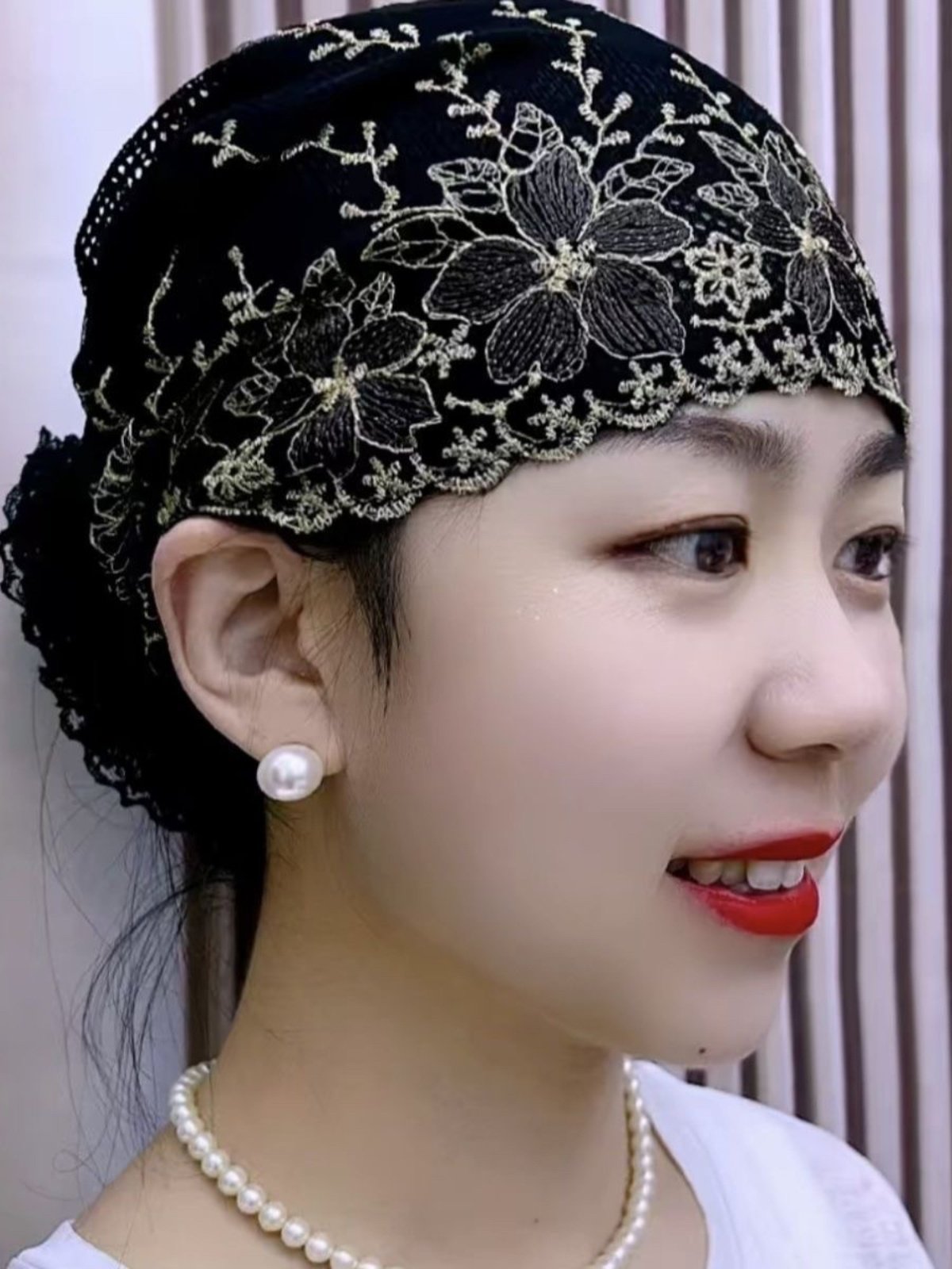 A new turban with tatters and twirls and twirls