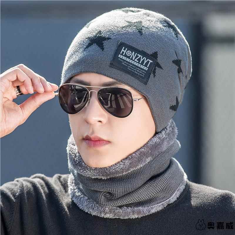 A mountain hat, a man and woman hair hat for the autumn winter