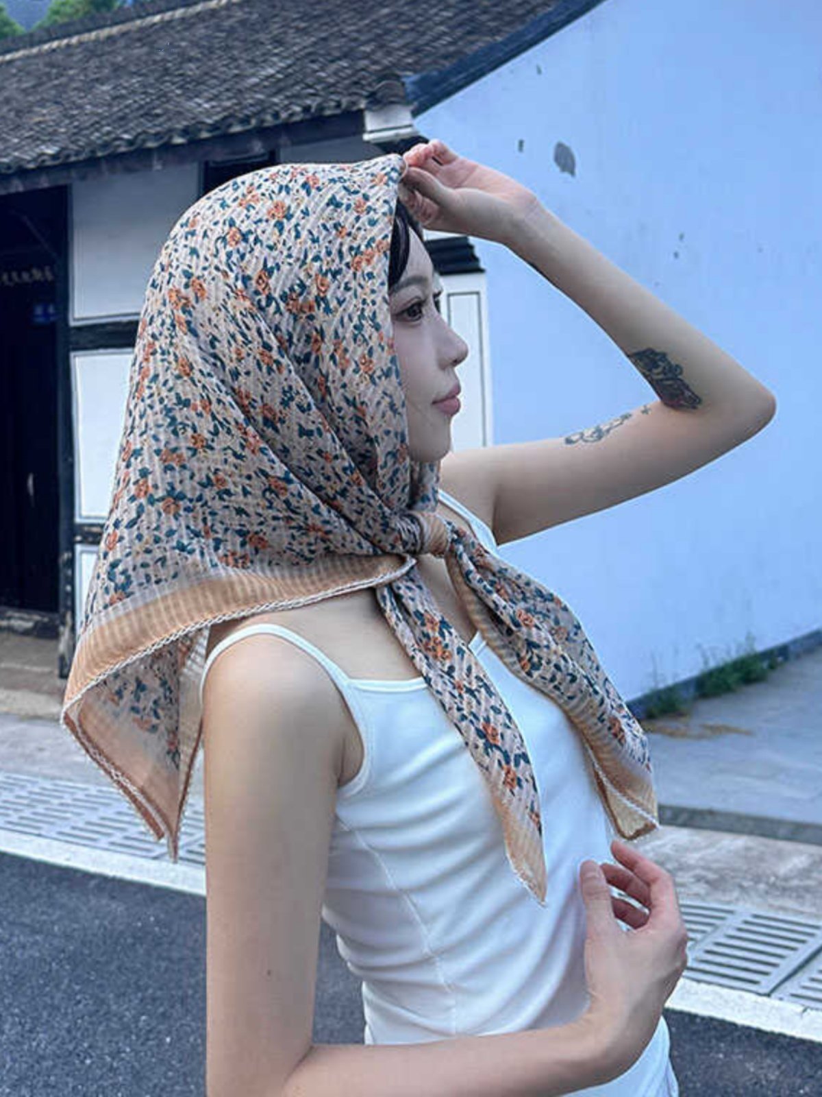 Triangular turbans, turbans, turbans, turbans