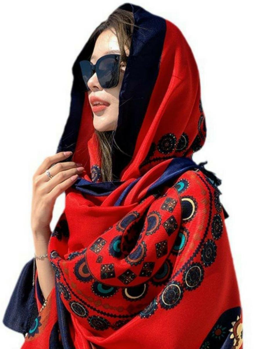 National wind scarf for the sun-shawing shawl girl Yunnan Sea travels on the beach with a silk scarf