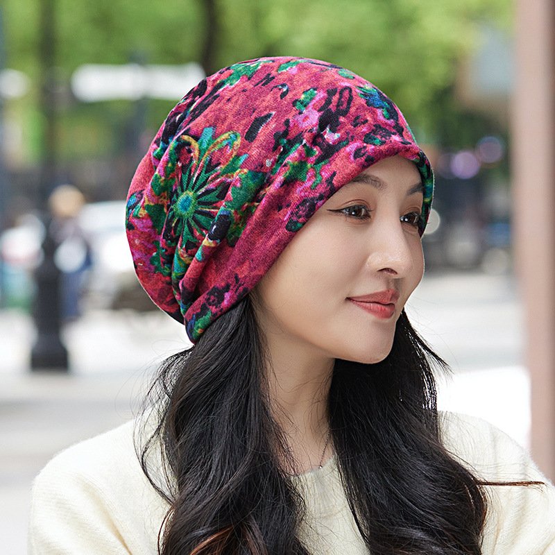 She's got a cap on her head