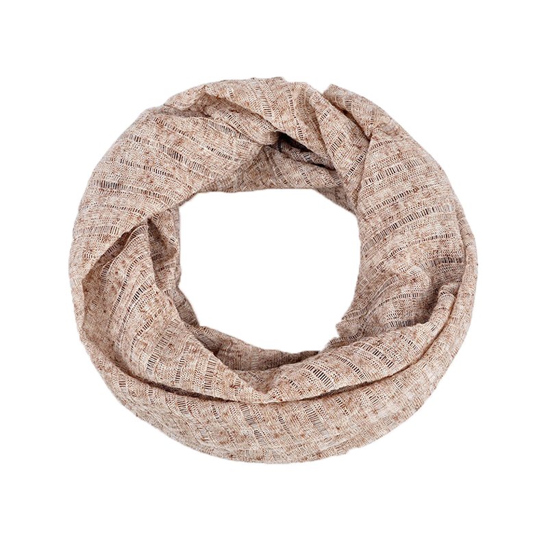The scarf girl warms up a hundred times the Korean version of the spring and autumn
