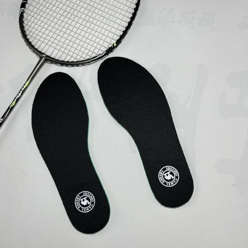 Camel/cama-to-mount sports shoe mats are good for air-shocking male and female hiking shoes
