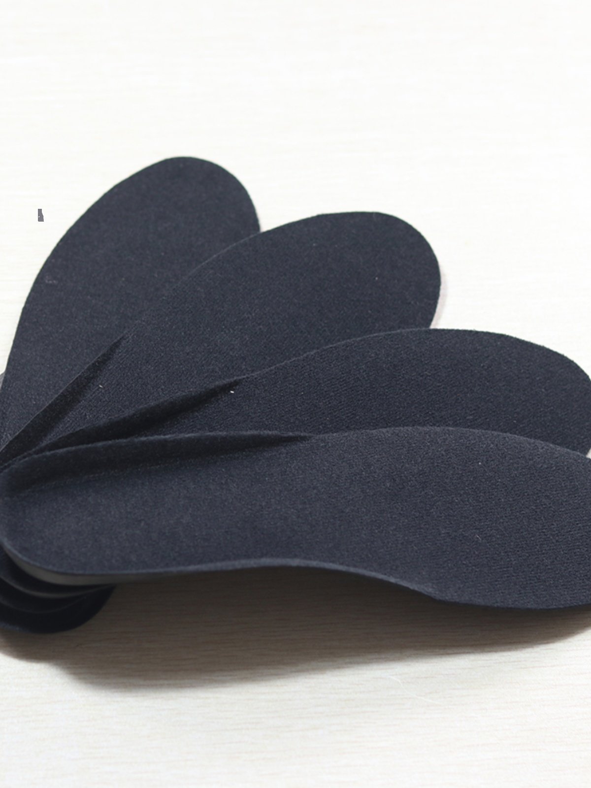 SCRAMBLING SHOES FROM A SINGLE EXIT