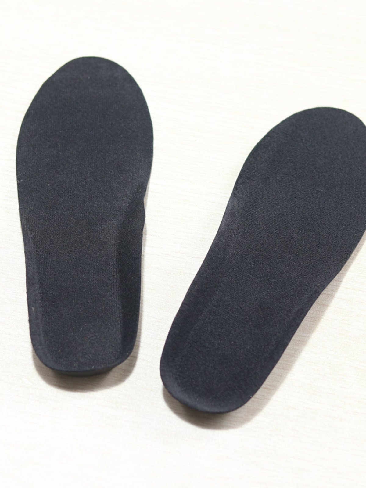SCRAMBLING SHOES FROM A SINGLE EXIT