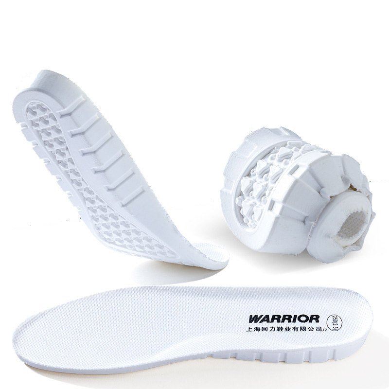 Back-to-back gel-shoe man sweats and stench-and-smoking women's trainer movement doesn't get tired of softening and suffocating