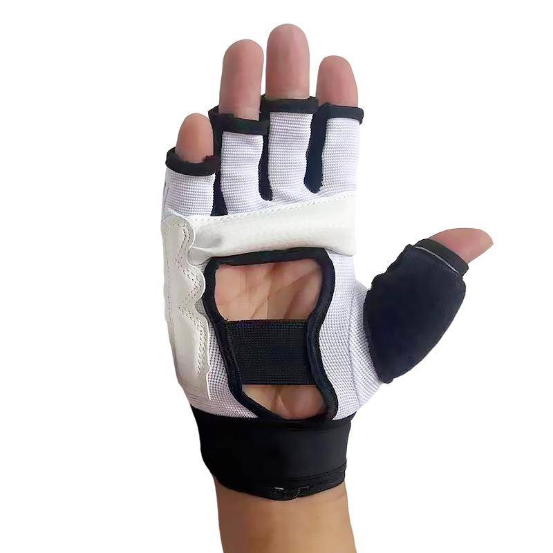 Glip boxing gloves adult children scattered men and women half -finger sandbag training equipment Taekwondo gloves
