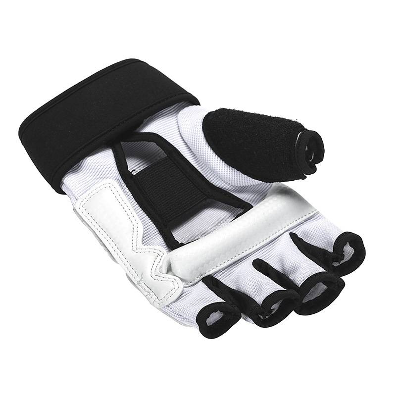 Professional boxing glove children's fighting scattering Taekwondo Half finger boxing sleeve hands and feet men and girls training breathable