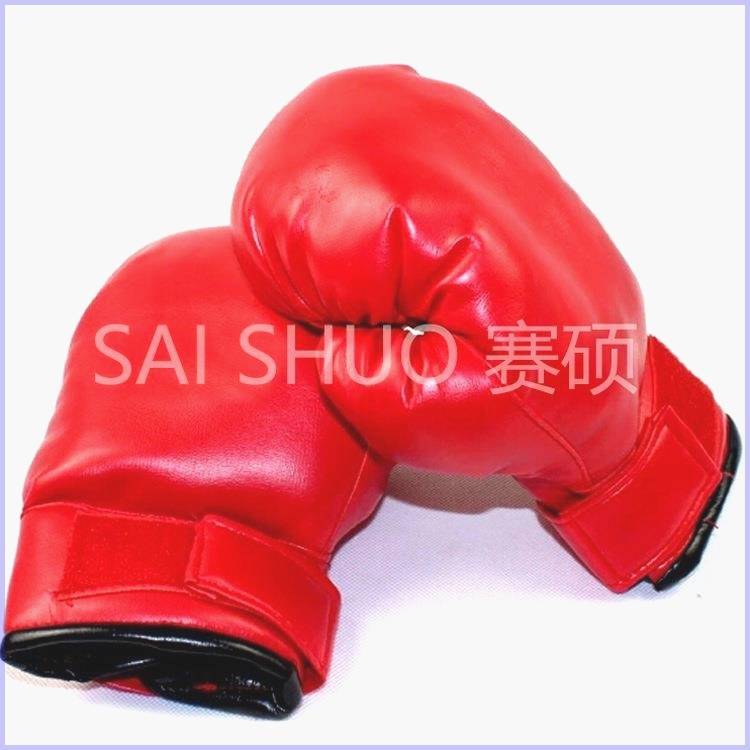 Red adult gloves